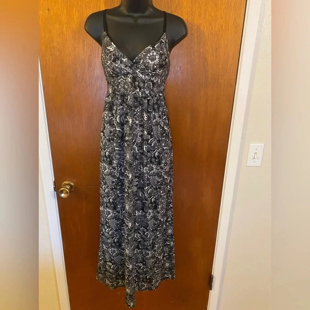 Derek Heart Black White Paisley Maxi Dress Small Adjustable Straps 52”